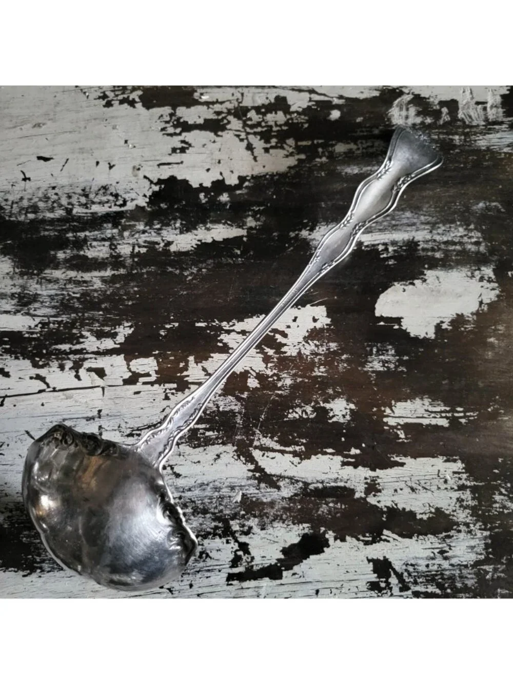 Vintage Rogers & Sons Silverplate Ornate Ladle With Scroll Design 12